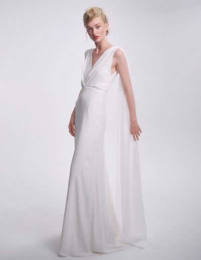 Minimalistisches Designer Hochzeitskleid mit Schleierdetail