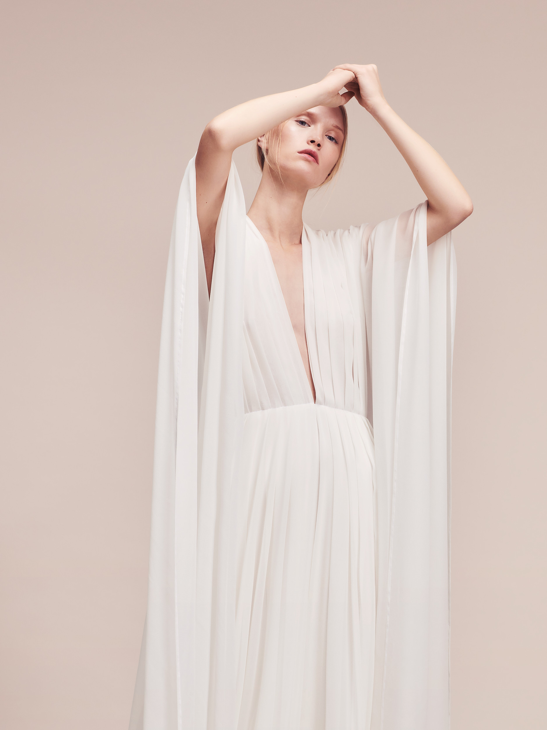 Modern Designer Bridal Gown Custommade Hochzeitkleid Massanfertigung
